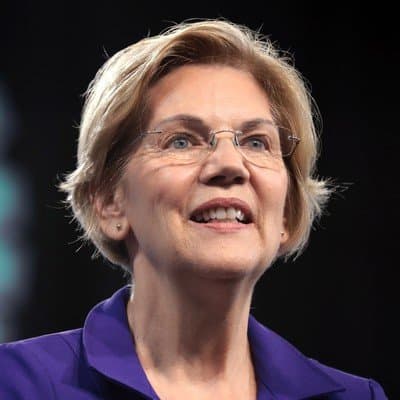 Will Donald Trump publicly insult Elizabeth Warren by October 31, 2026?