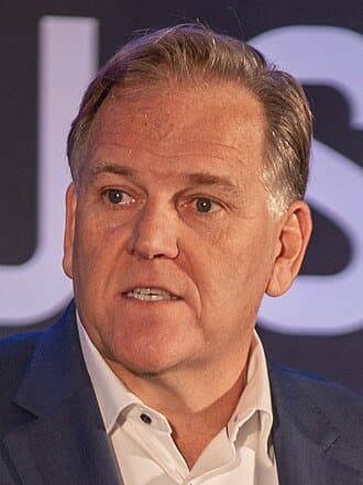 Will Donald Trump publicly insult Mike Rogers by October 31, 2026?